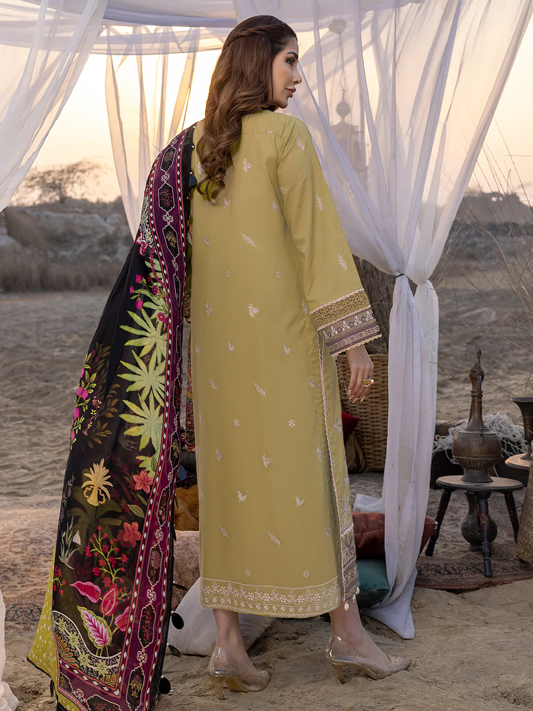 ARAISH | 3 Piece Luxury Lawn - Image 4