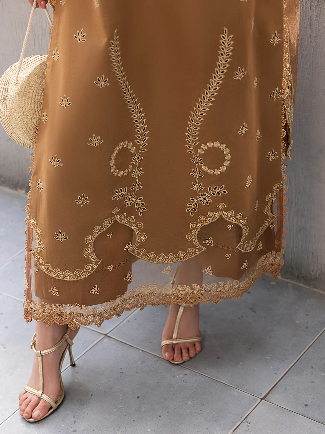AVELA - Image 3
