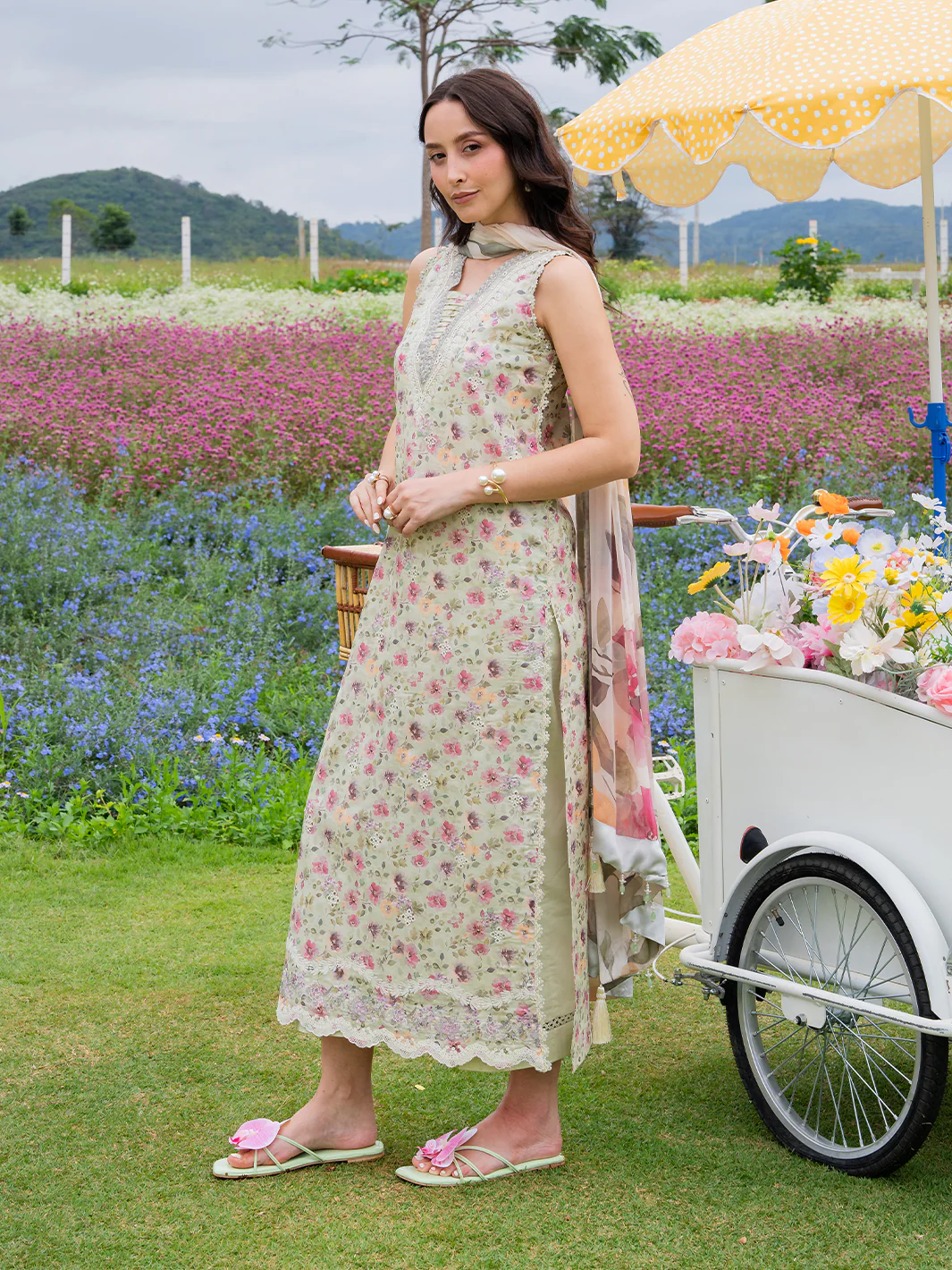 Belle - Image 5