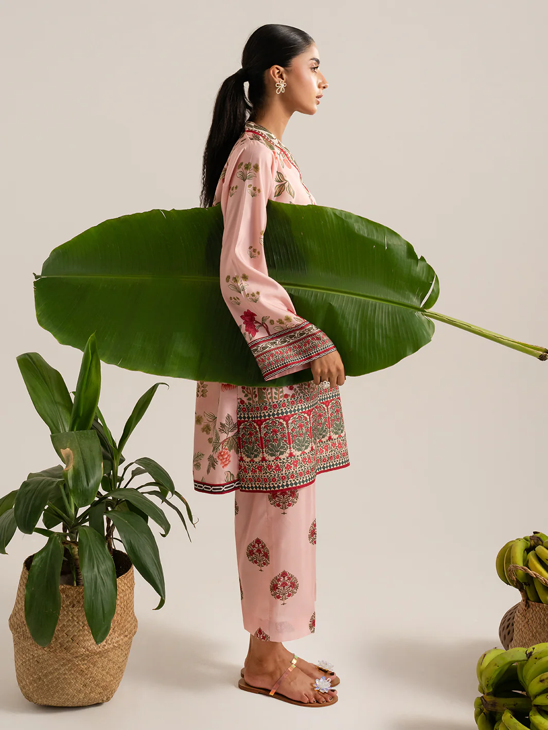BLUSH - Image 9