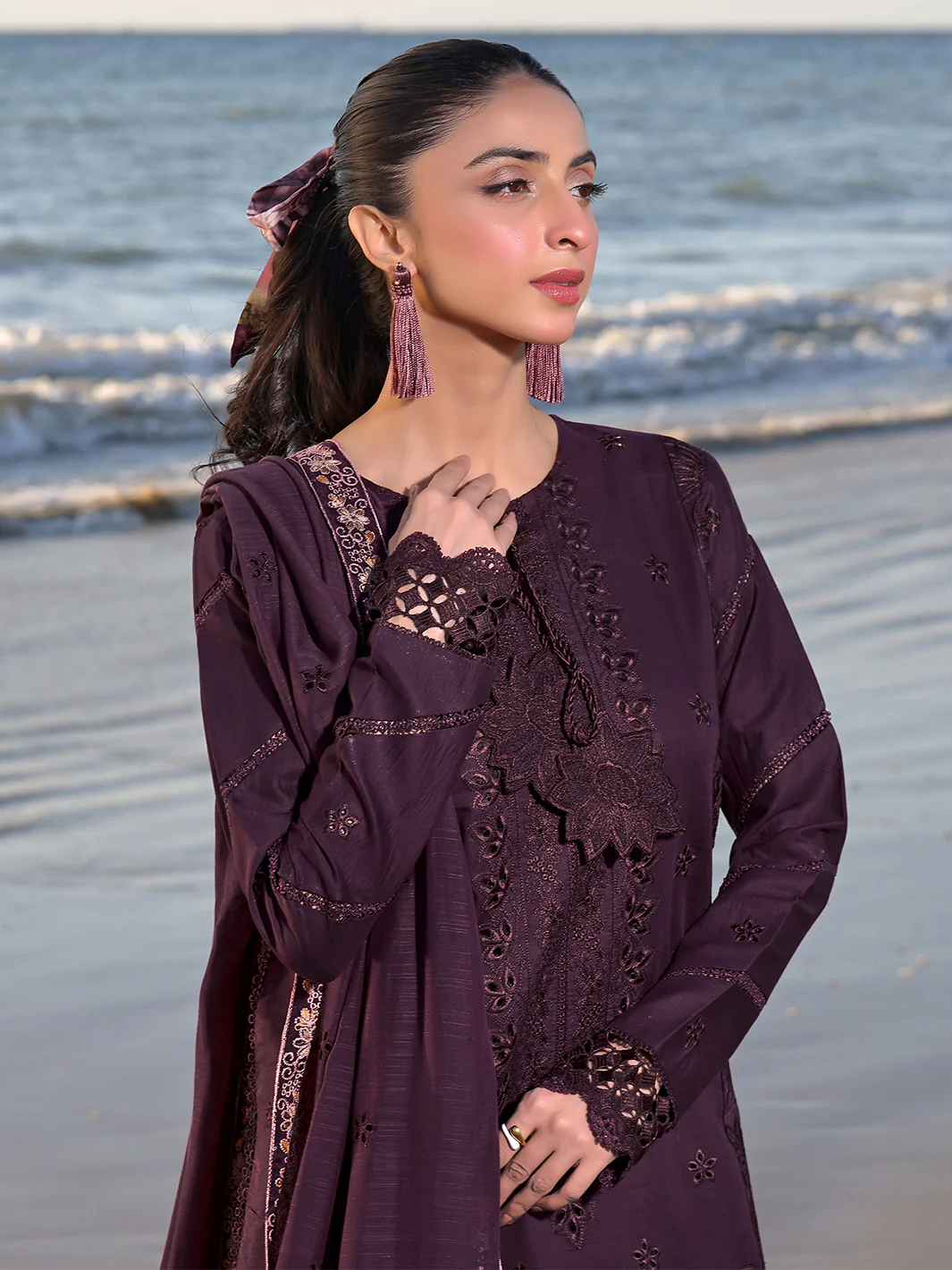 CAIA | 3 PC LUXURY LAWN - Image 4