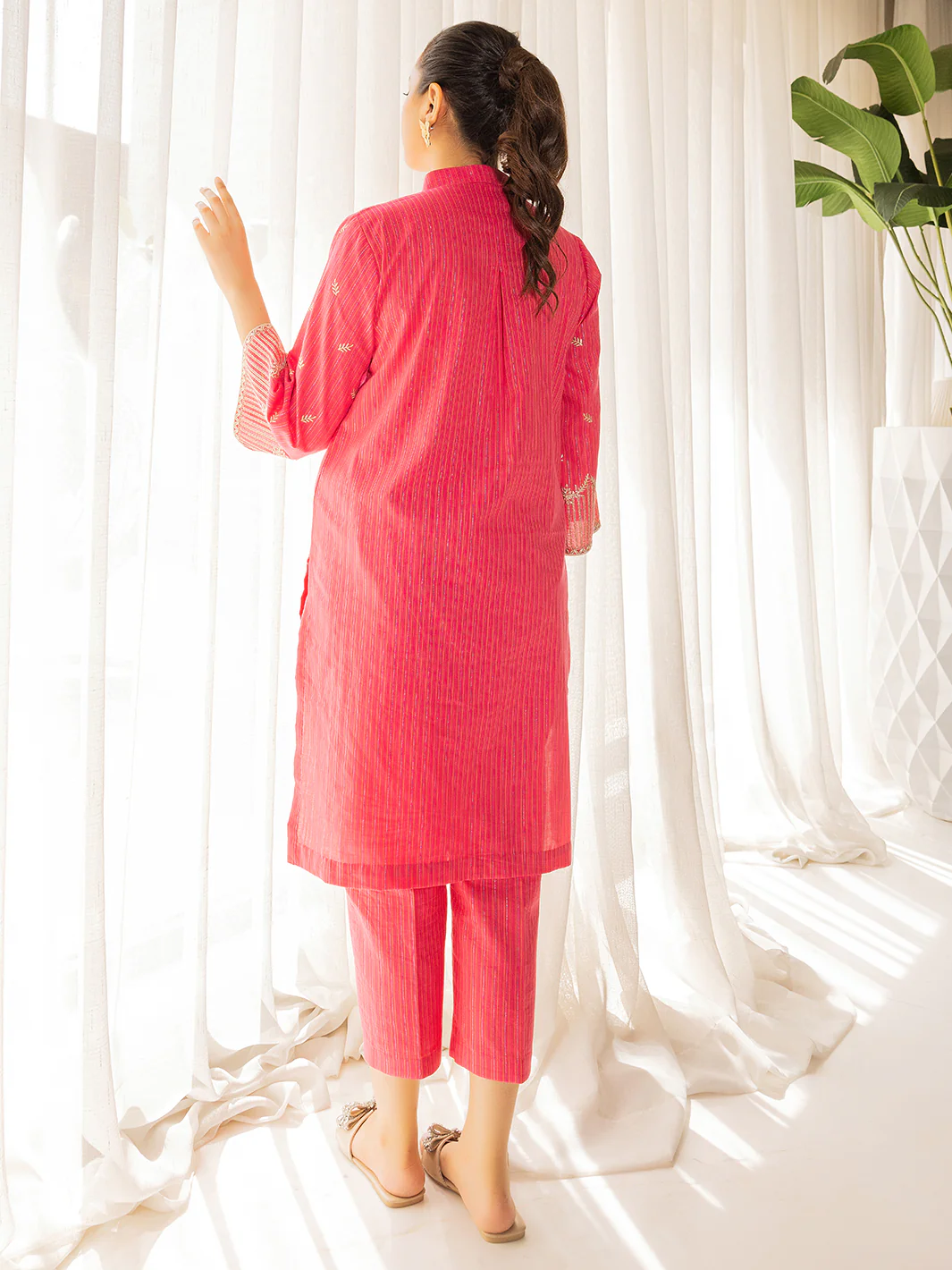 DHALIA | 2 Piece Pret - Image 3