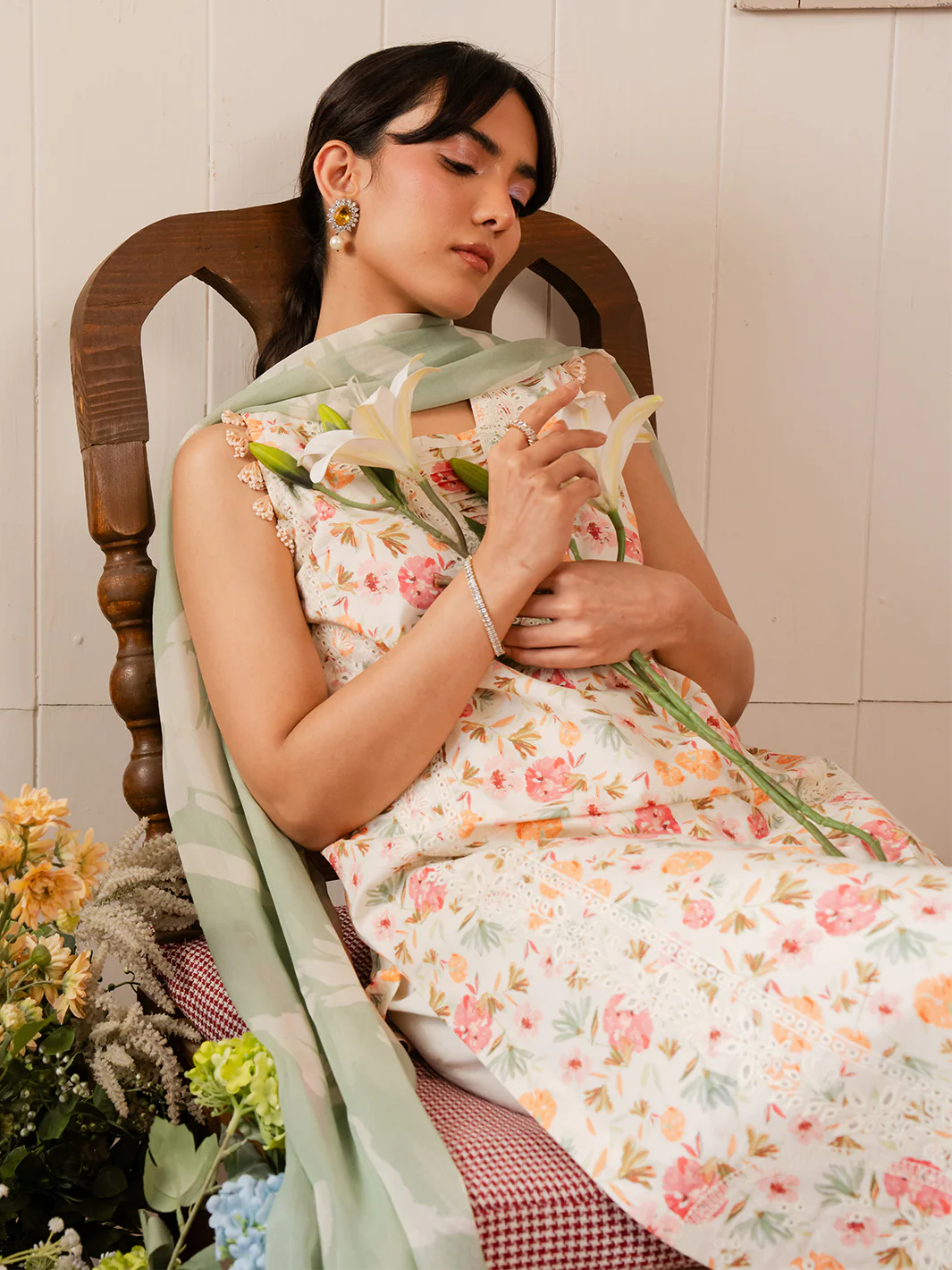 FLORA (B) - Image 2