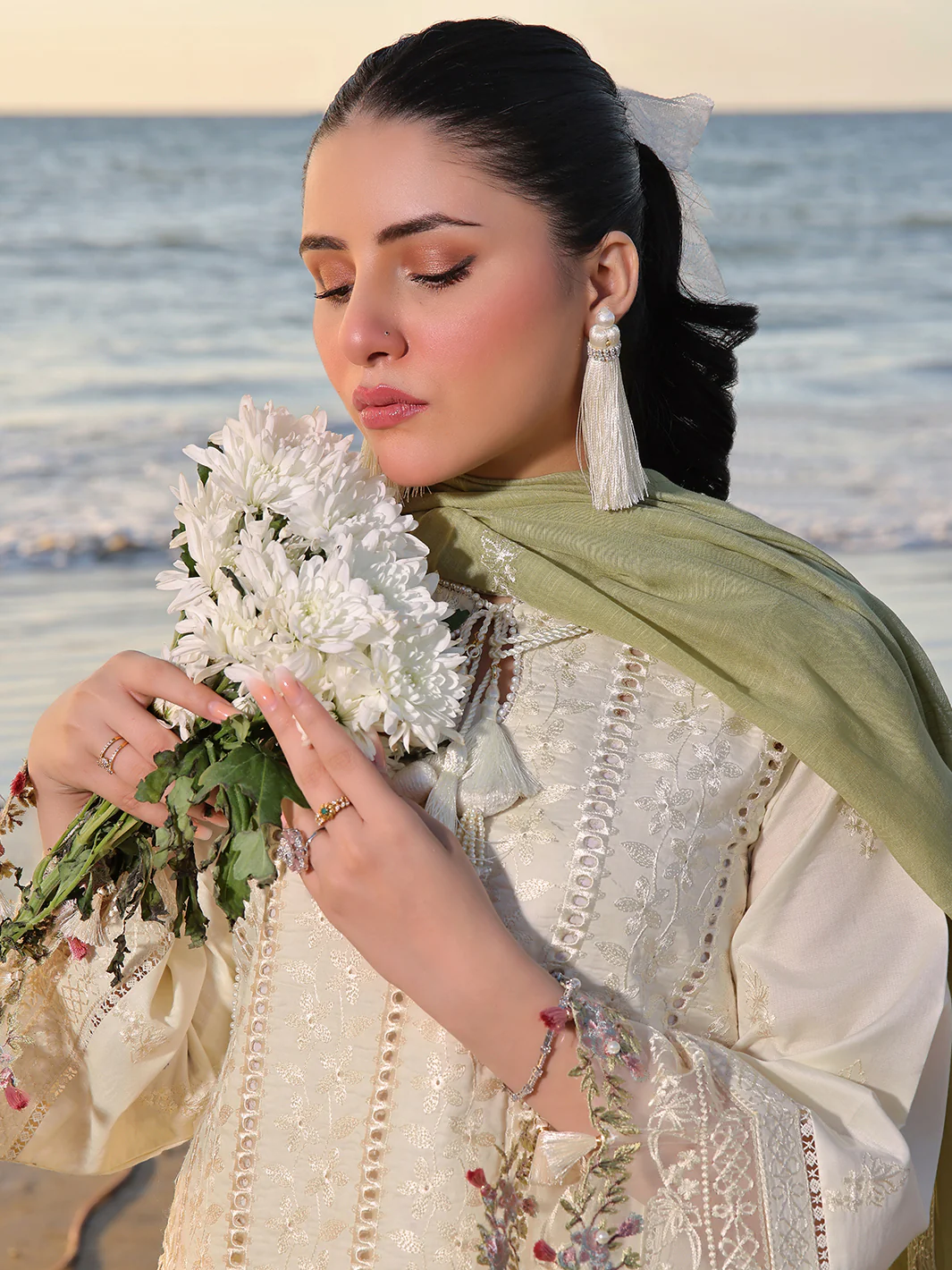 FLOSSIE | 3 PC LUXURY LAWN - Image 3