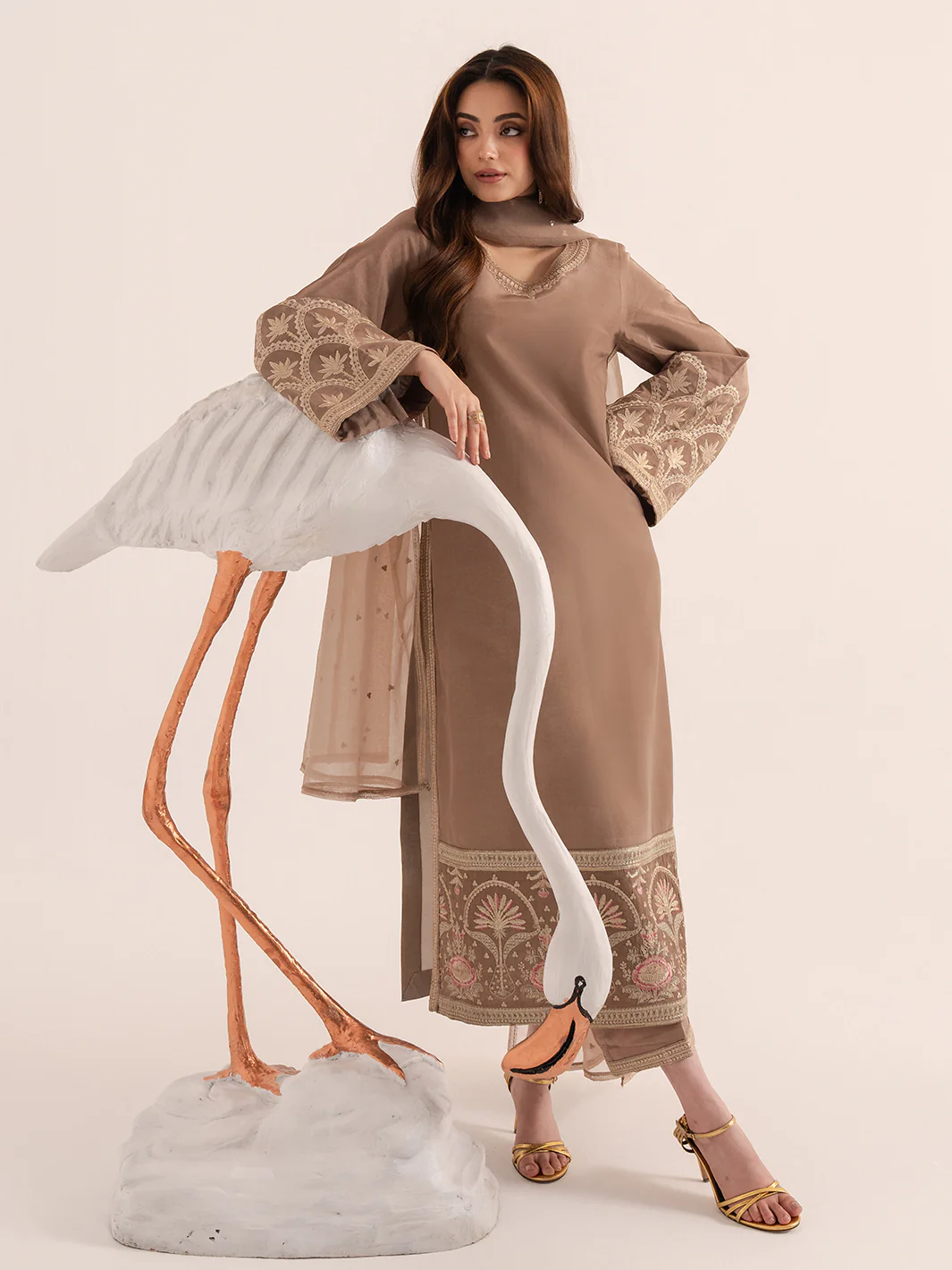 Khaki - Image 6