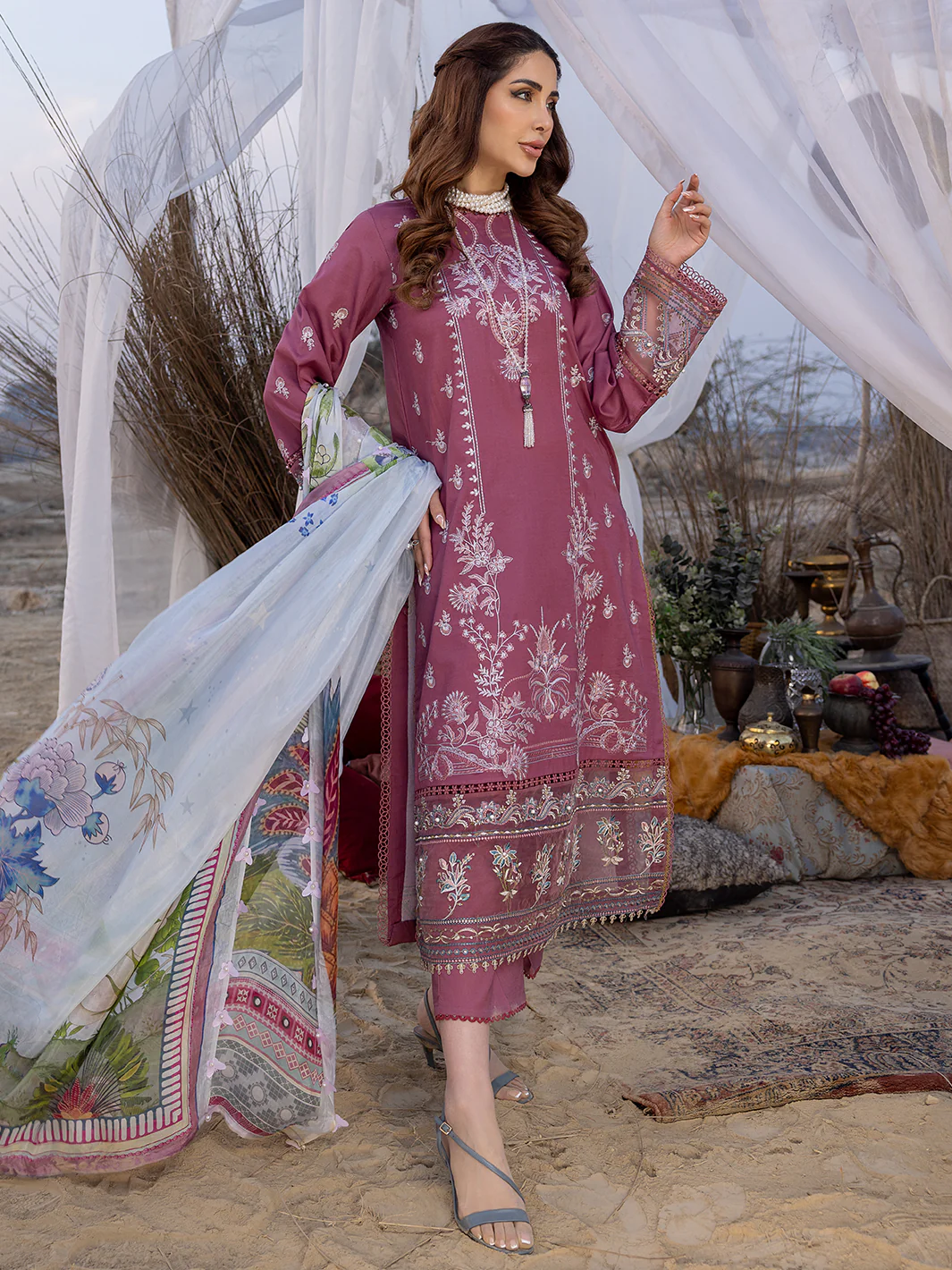 KHUWAISH | 3 Piece Luxury Lawn - Image 3