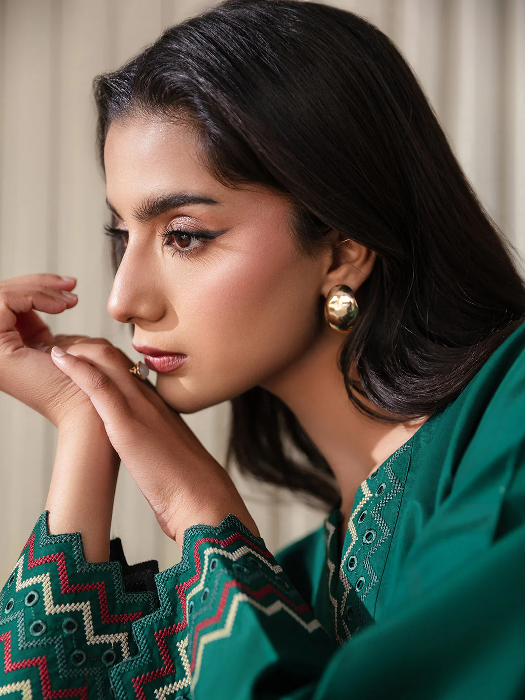 Lustre - Aleen - Image 6