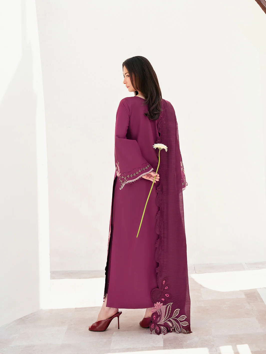NAYEL - Image 3