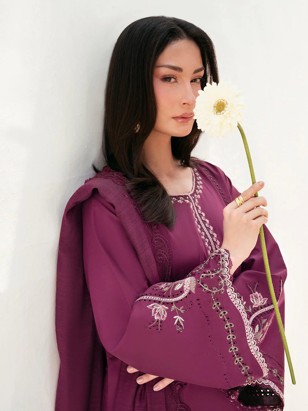 NAYEL - Image 4