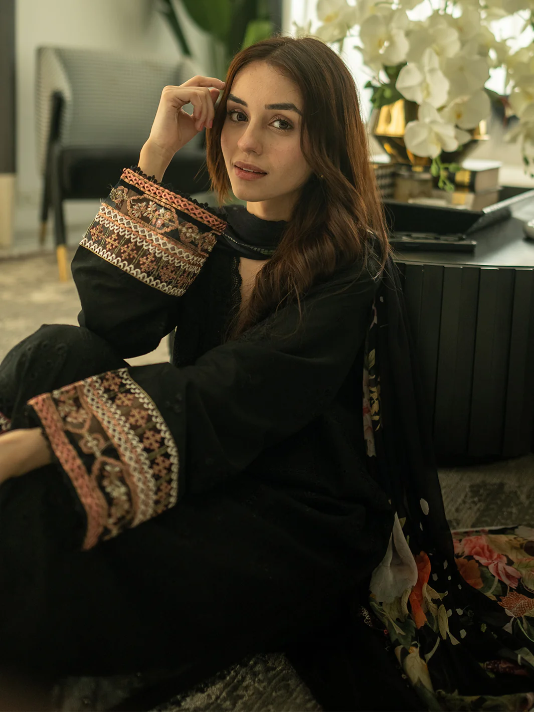 ONYX | 3 Piece Luxury Lawn - Image 5