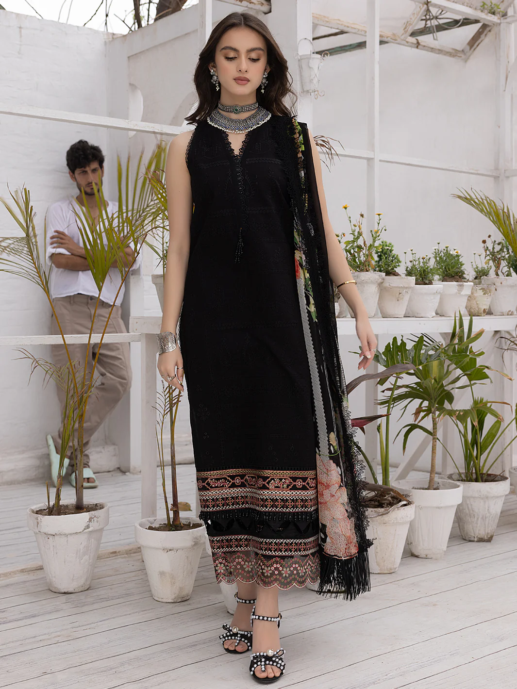 ONYX | 3 Piece Luxury Lawn - Image 9