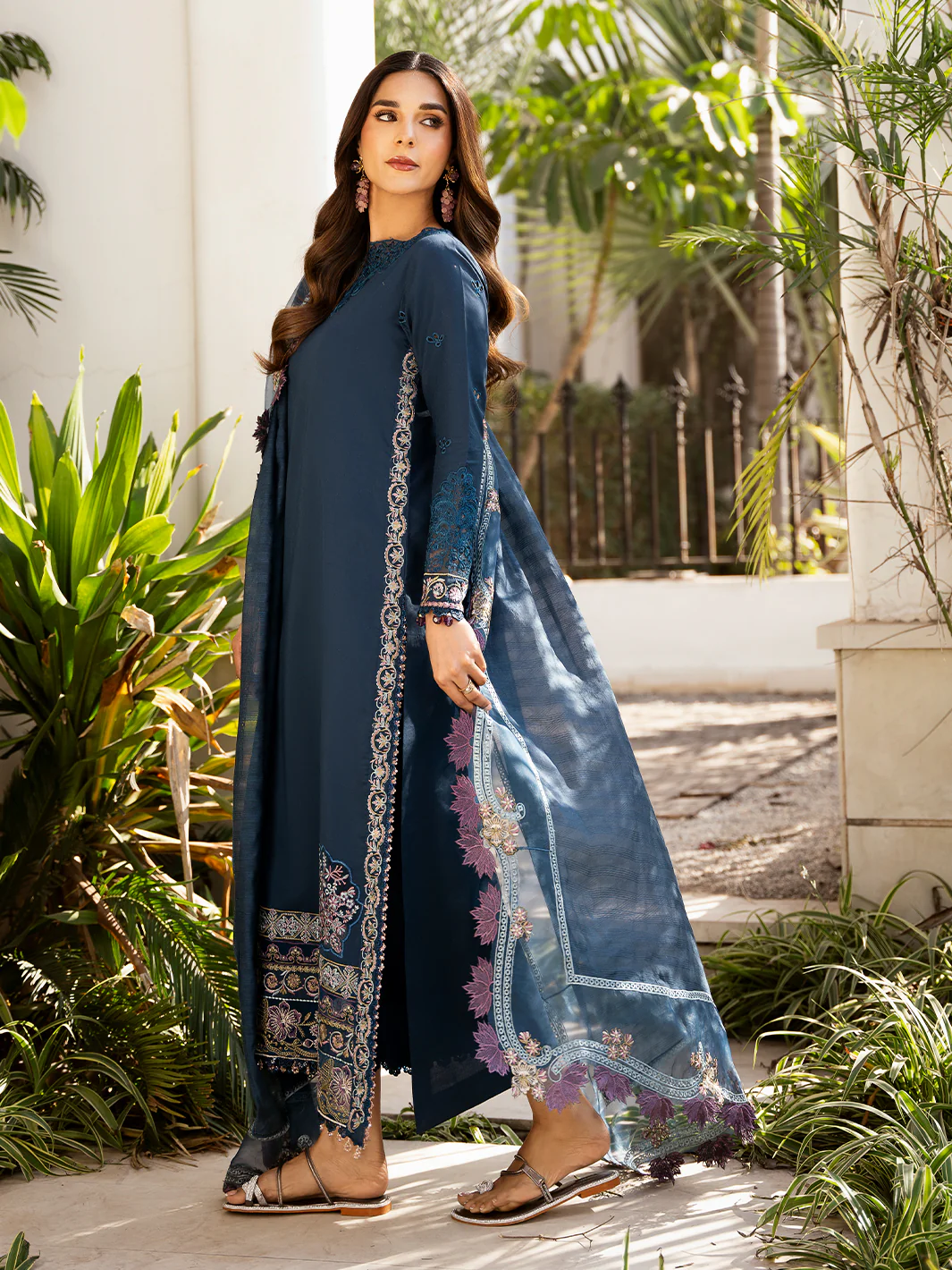 RAISA - Image 3