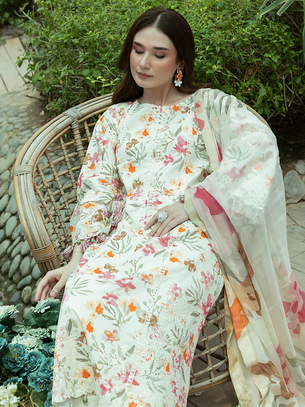 WISTERIA - Image 7