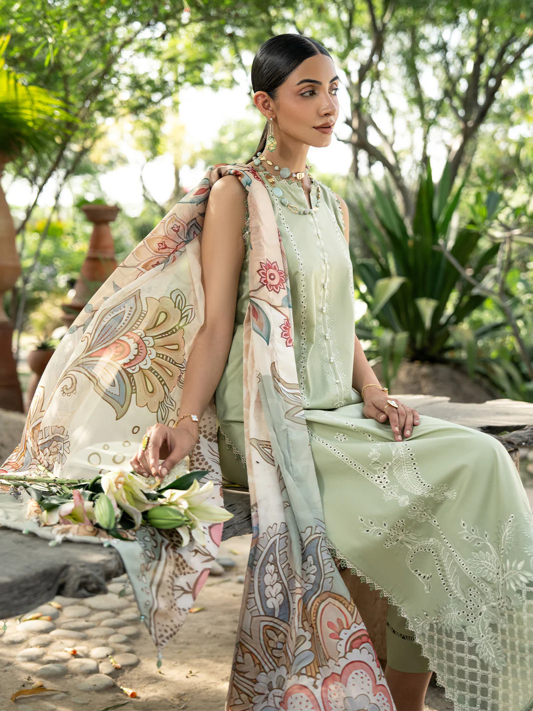 Zaina - Image 7