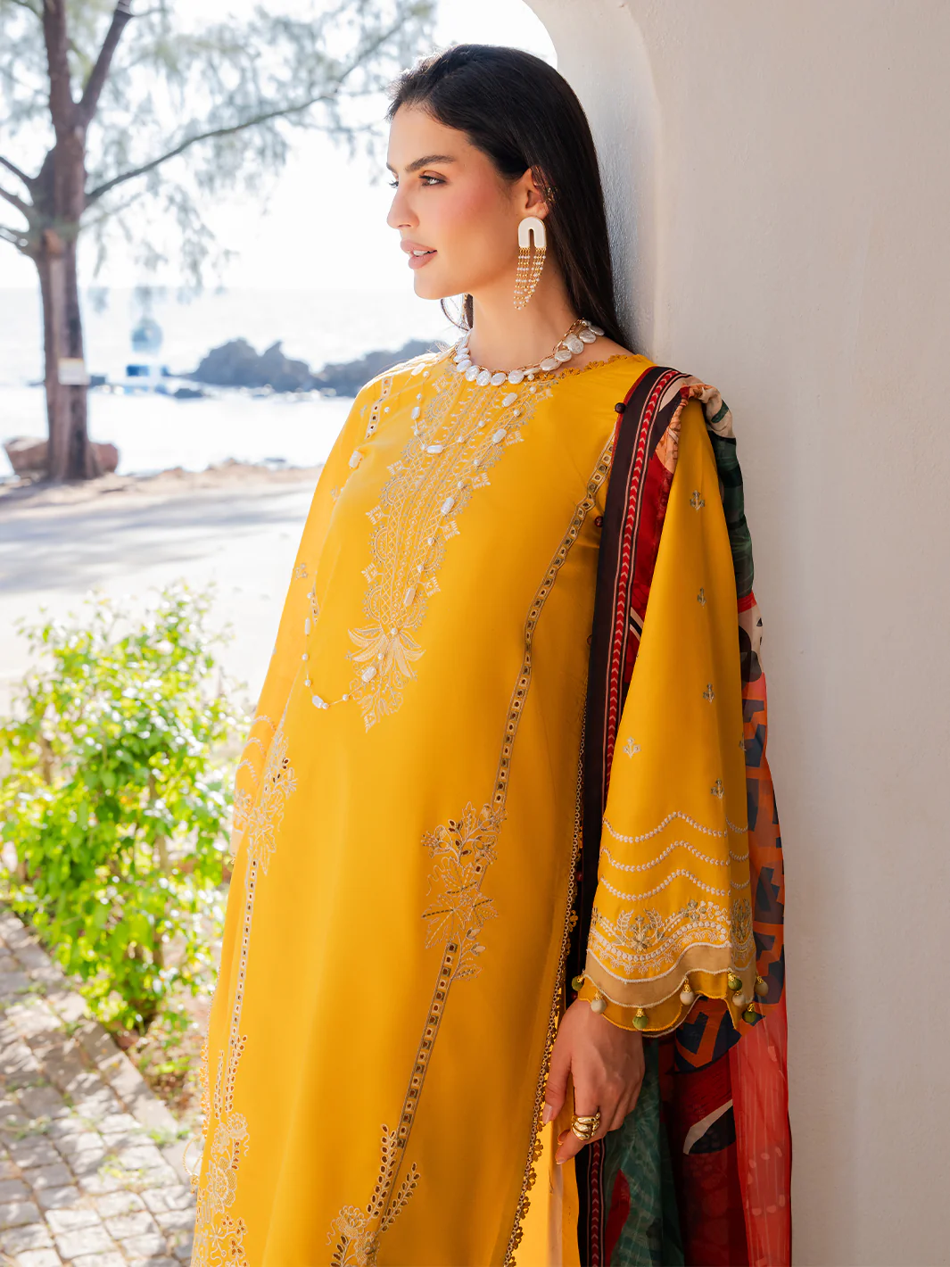 Zareen - Image 10