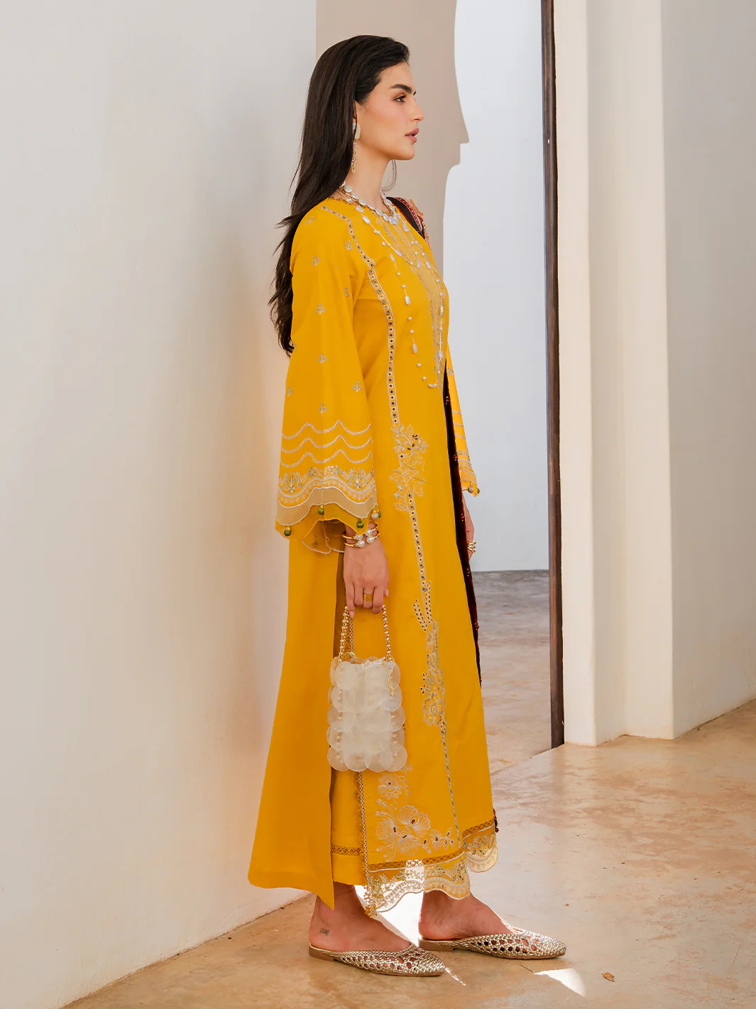 Zareen - Image 4