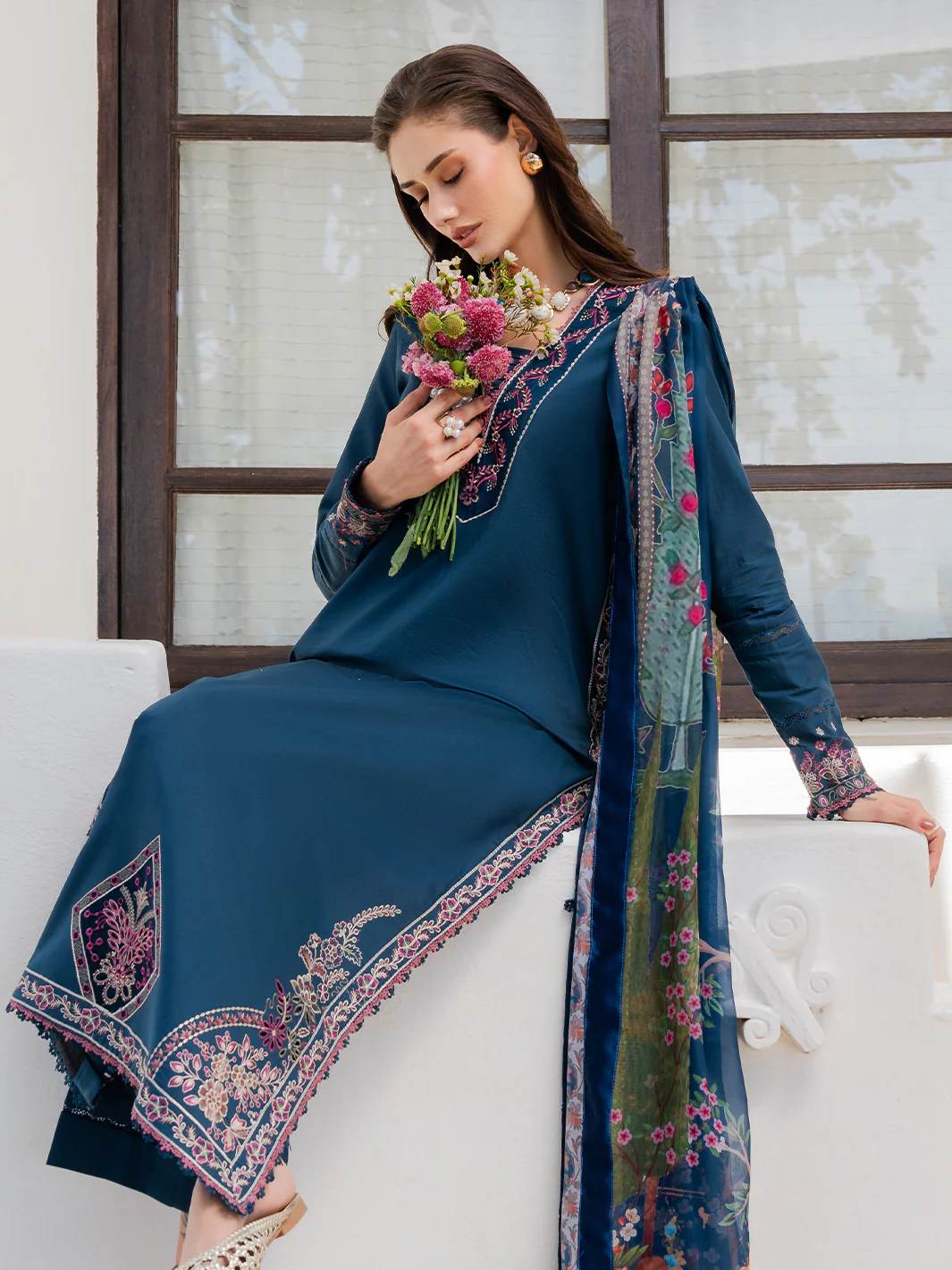 Zeenat - Image 7